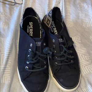 Black  sperry top-sider